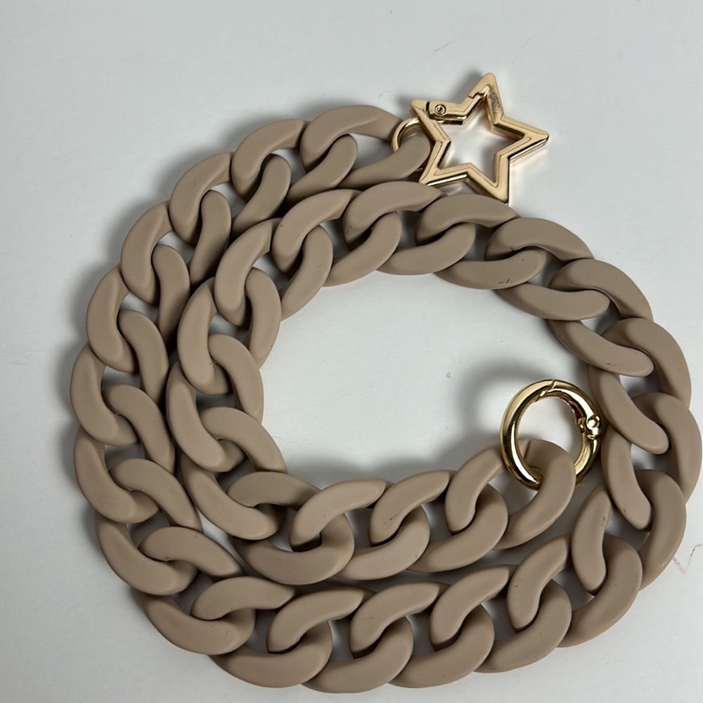Smooth coating chunky chain acrylic Taupe with gold hardware